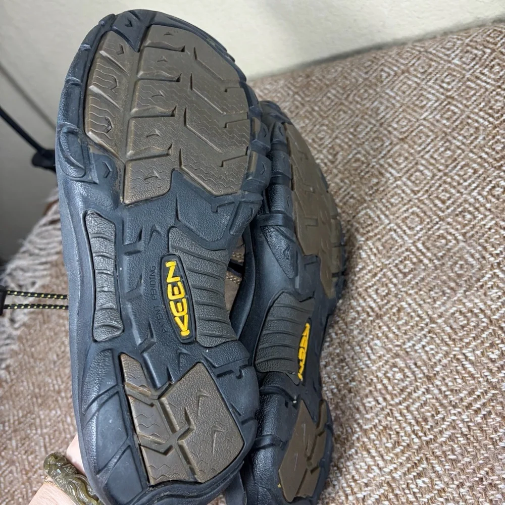 Keen newport sandals